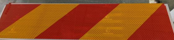 Adesivo riflettente riflettente con logo personalizzato serigrafato Chevron Adesivo con nastro riflettente prismatico giallo rosso rettangolare