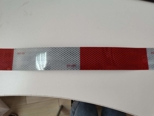 Nastro riflettente rosso di Metalised e bianco autoadesivo per l'automobile del camion