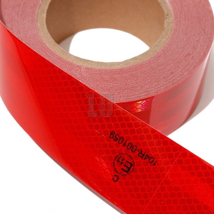 Acqua resistente Rosso Giallo Bianco Autoadesivo Segurezza del veicolo Marcatura di visibilità Nastro riflettente ECE Camion Nastro riflettente